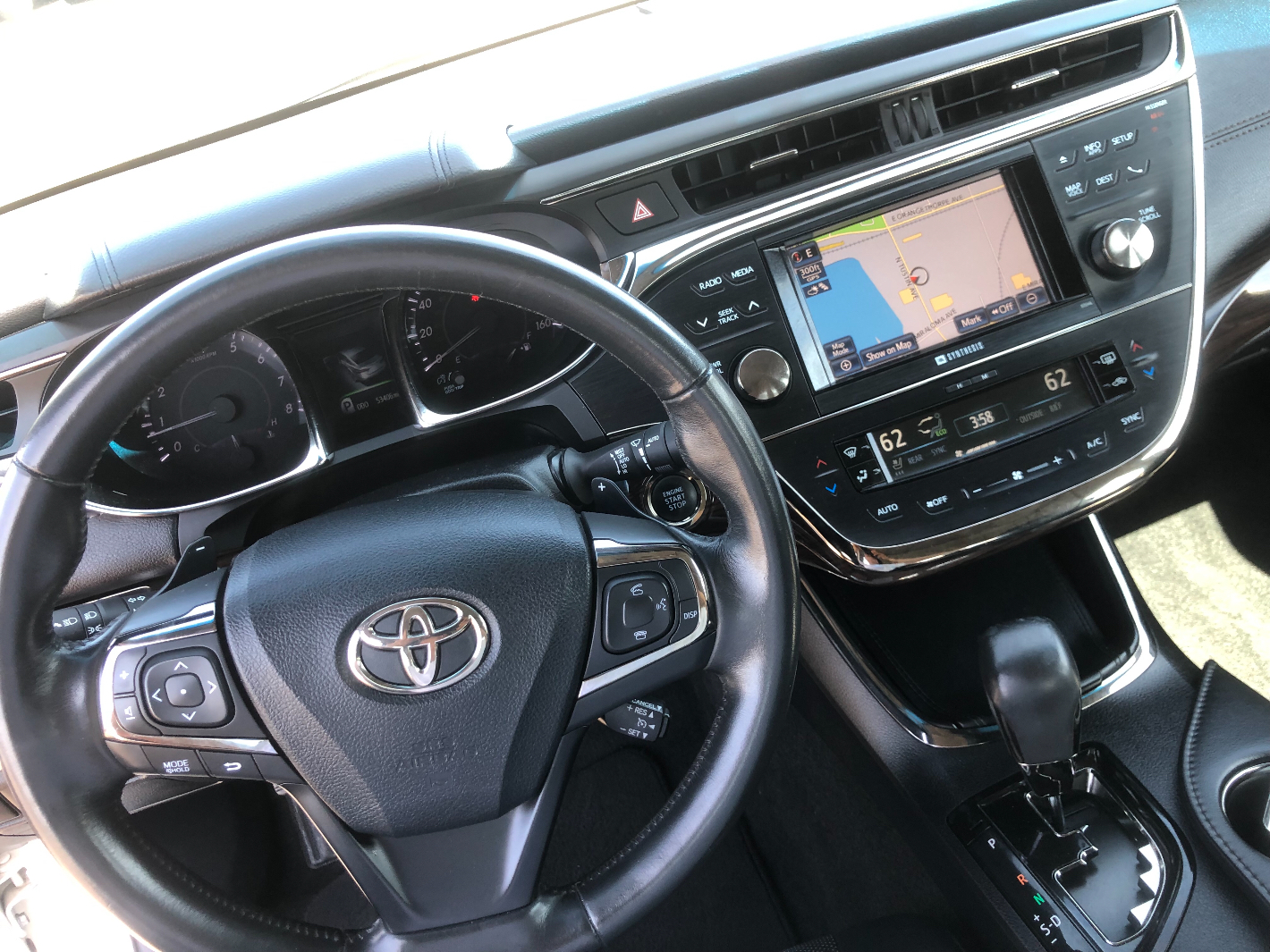 2013 TOYOTA Avalon Limited at Premier Auto Visalia