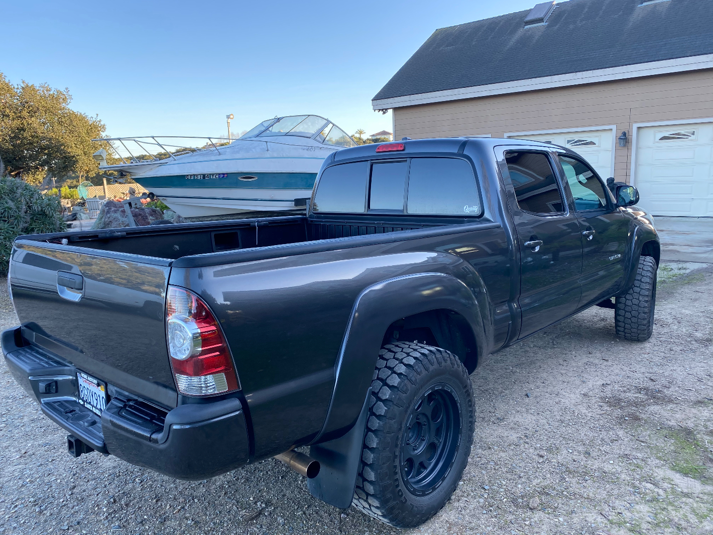 Toyota Tacoma Double Cab 6ft Bed
