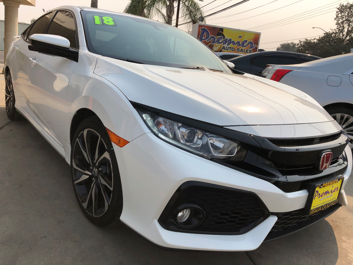 2018 HONDA Civic Si Sdn at Premier Auto Visalia