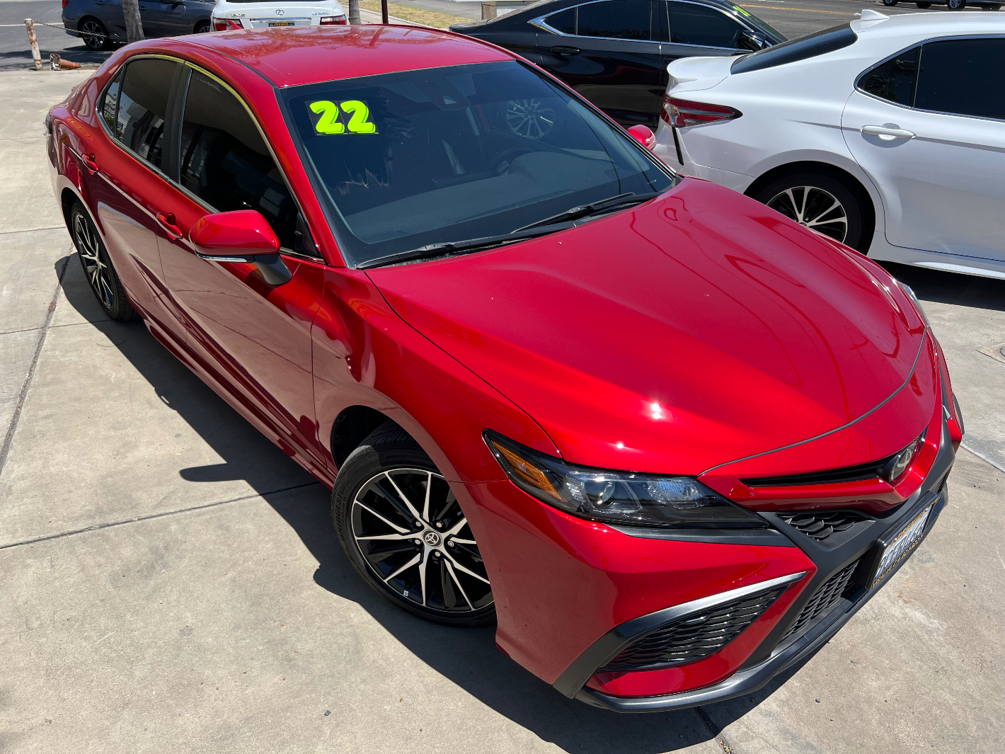 2022 TOYOTA CAMRY SE 4D SEDAN at Premier Auto Visalia