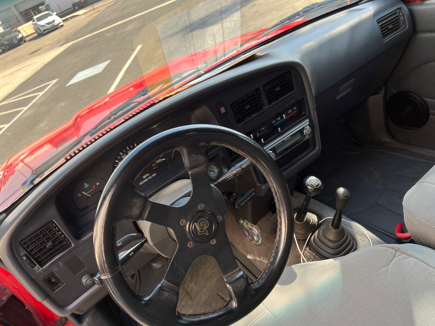 1990 TOYOTA PickUp at Premier Auto Visalia